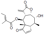 CAS 登录号：64937-25-3， (Z)-2-甲基-2-丁烯酸 [(3aS)-2,3,3a,4,4a,5,7aalpha,8,9,9aalpha-十氢-9beta-羟基-4abeta,8alpha-二甲基-3-亚甲基-2,5-二氧代薁并[6,5-b]呋喃-4alpha-基] 酯
