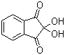 CAS 登录号：485-47-2, 水合茚三酮, 2,2-二羟基-1H-茚并-1,3(2H)-二酮水合物